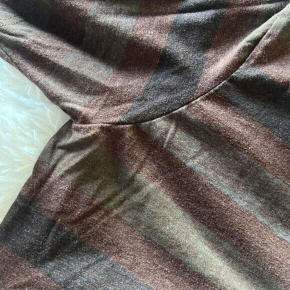 Vintage 90's OP Striped Short-Sleeve V-Neck T-Shirts - Set of 2 - Unisex - Picture 8 of 9